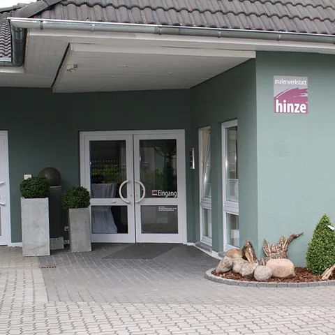 teaser-grunes-haus-malerwerkstatt-hinze-buero